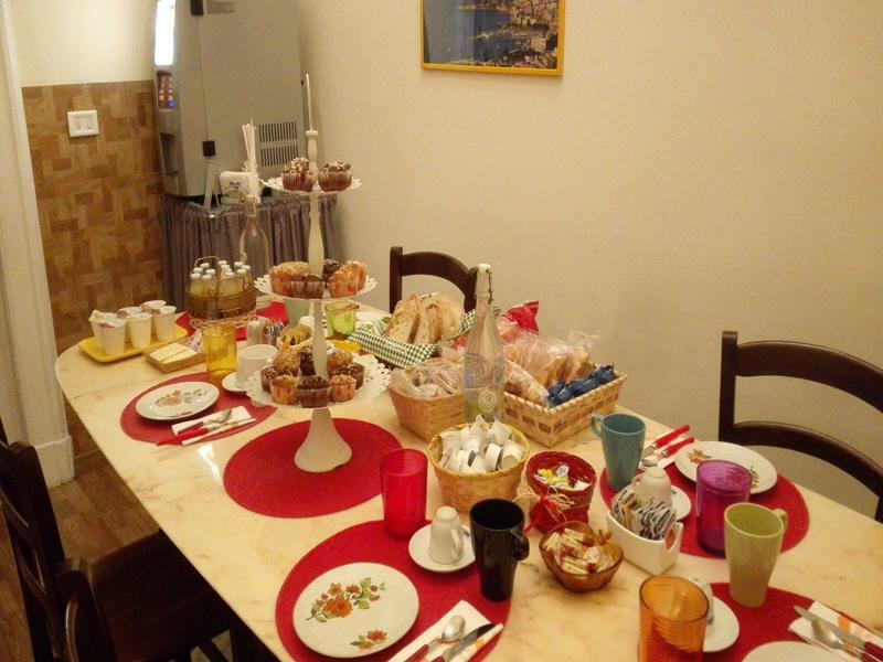 Bed And Breakfast Casa Mariella Наполи Екстериор снимка