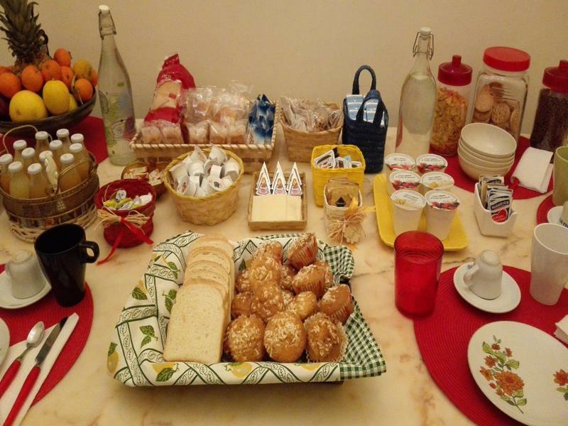 Bed And Breakfast Casa Mariella Наполи Екстериор снимка